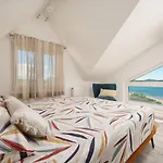 Maris Villa