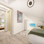 Maris Villa Betina (Sibenik-Knin)