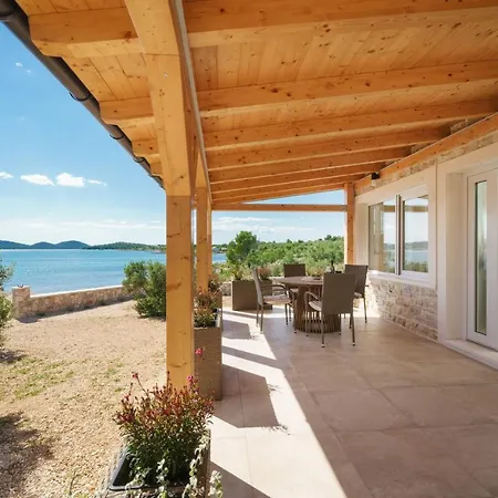 Vila Maris Betina (Sibenik-Knin)