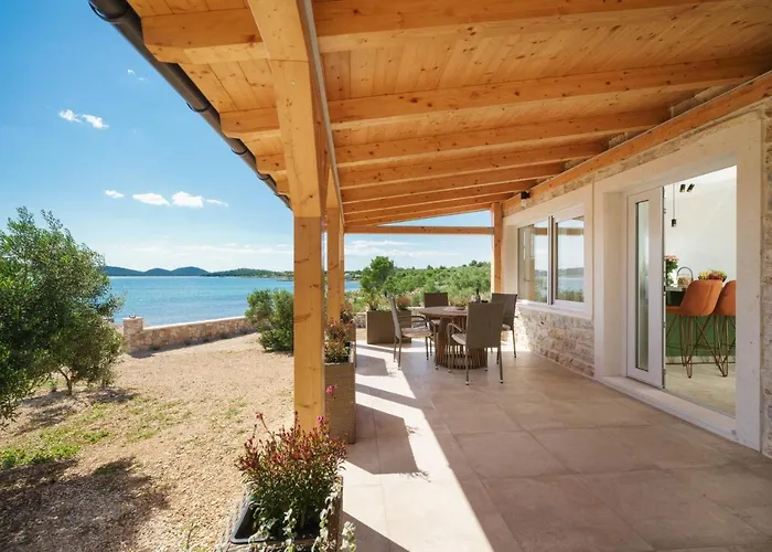 Vila Maris Betina (Sibenik-Knin)